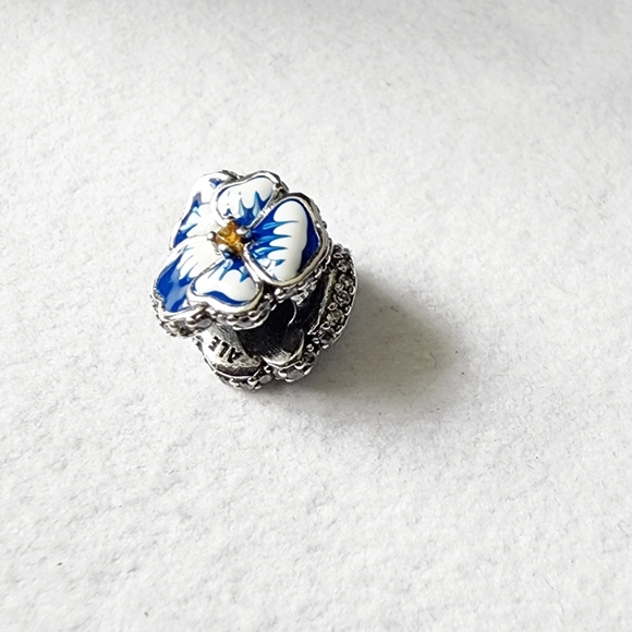 New Pandora Blue Pansy Flower Charm bead for jewelry bracelet - Picture 3 of 5